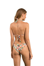 Laad de afbeelding in de Gallery-viewer, Model Back: Rio De Sol Top Top Boho Mel
