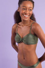 Laad de afbeelding in de Gallery-viewer, Image 09: Rio De Sol Top Top Croco Bandeau-Joy
