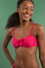 Laad de afbeelding in de Gallery-viewer, Image 10: Rio De Sol Top Top Dots-Virtual-Pink Balconet-Tie

