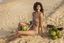Laad de afbeelding in de Gallery-viewer, Image 06: Rio De Sol Top Top Leopard Balconet-Tie
