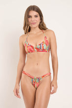 Laad de afbeelding in de Gallery-viewer, Model Front: Rio De Sol Top Top Sea-Bloom Kate
