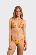 Laad de afbeelding in de Gallery-viewer, Model Front: Rio De Sol Top Top Stories Tri-Inv
