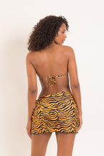 Laad de afbeelding in de Gallery-viewer, Model Back: Rio De Sol Beach Skirt Wild-Orange Skirt-Knot
