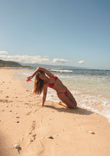Laad de afbeelding in de Gallery-viewer, Set Hibiscus Ana Isla
