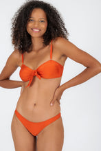 Laad de afbeelding in de Gallery-viewer, Set Paprica Bandeau-No Essential
