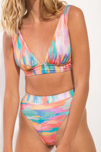 Laad de afbeelding in de Gallery-viewer, Set River Halter-Cos Hotpant-Cos
