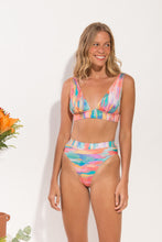 Laad de afbeelding in de Gallery-viewer, Set River Halter-Cos Hotpant-Cos
