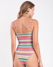 Laad de afbeelding in de Gallery-viewer, Supercolor Stella
