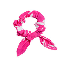 Laad de afbeelding in de Gallery-viewer, Pink-Palms Scrunchie
